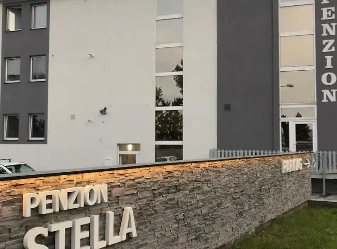 StellaPenzion